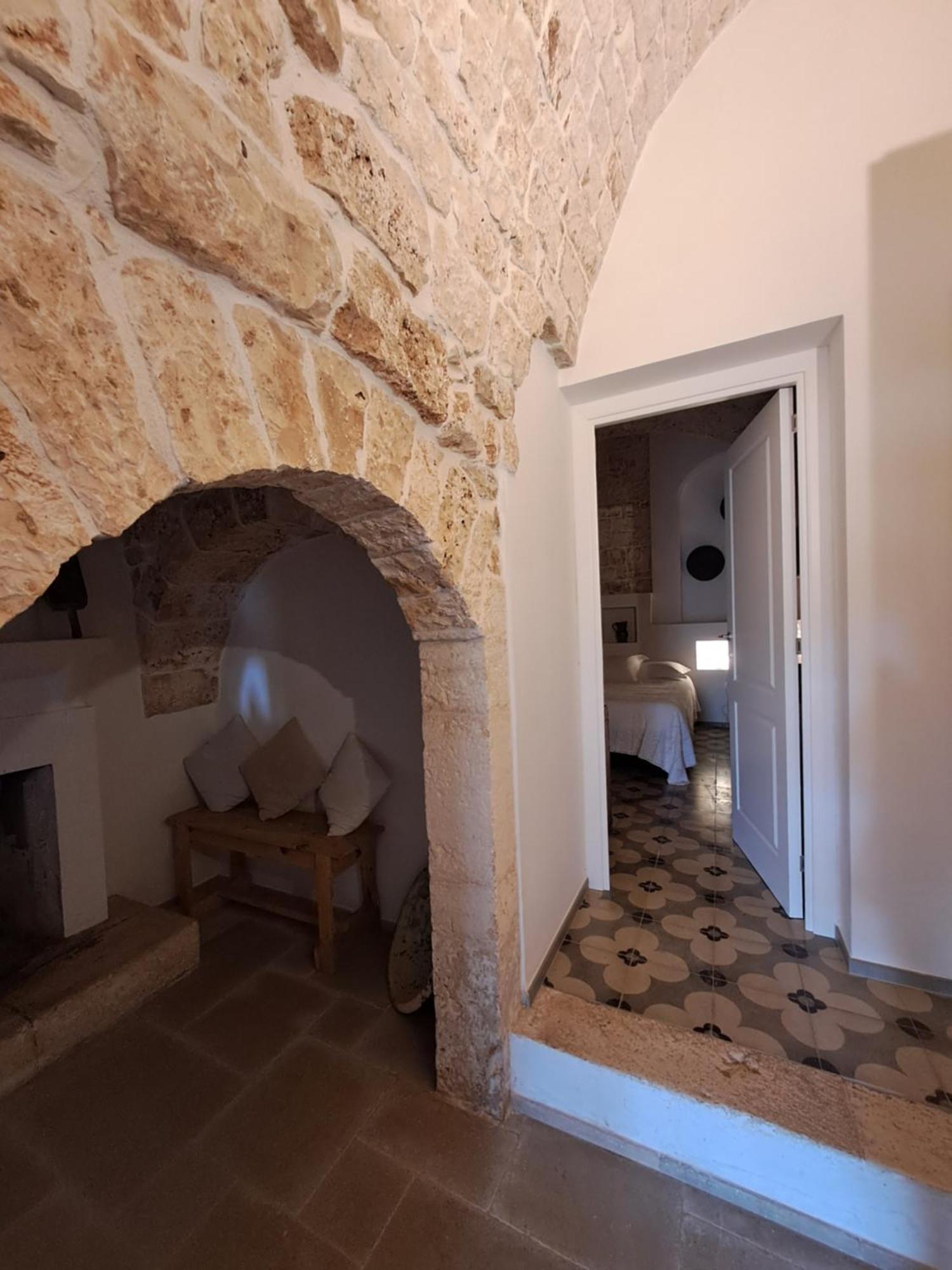 Pietra Pesara Bed & Breakfast Locorotondo Bagian luar foto