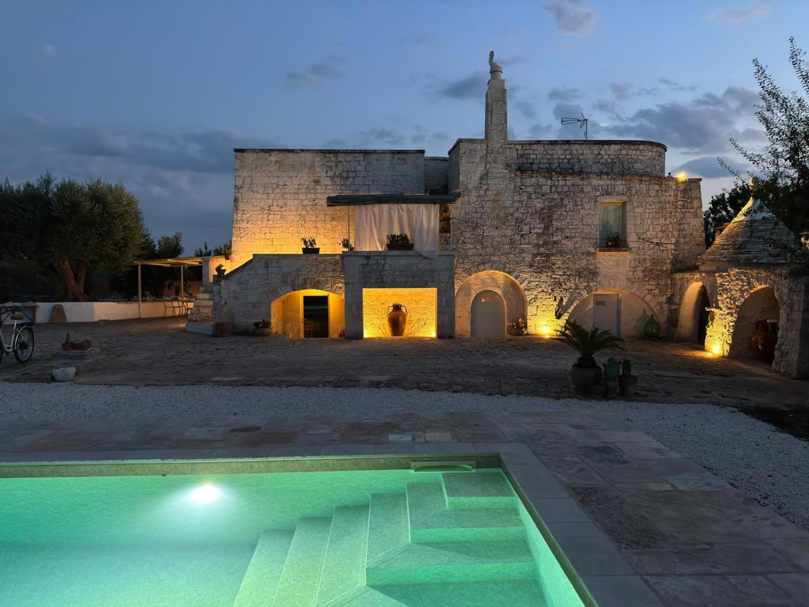 Pietra Pesara Bed & Breakfast Locorotondo Bagian luar foto